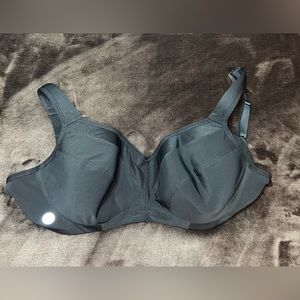 Torrid Mid Impact Underwire Sports Bra